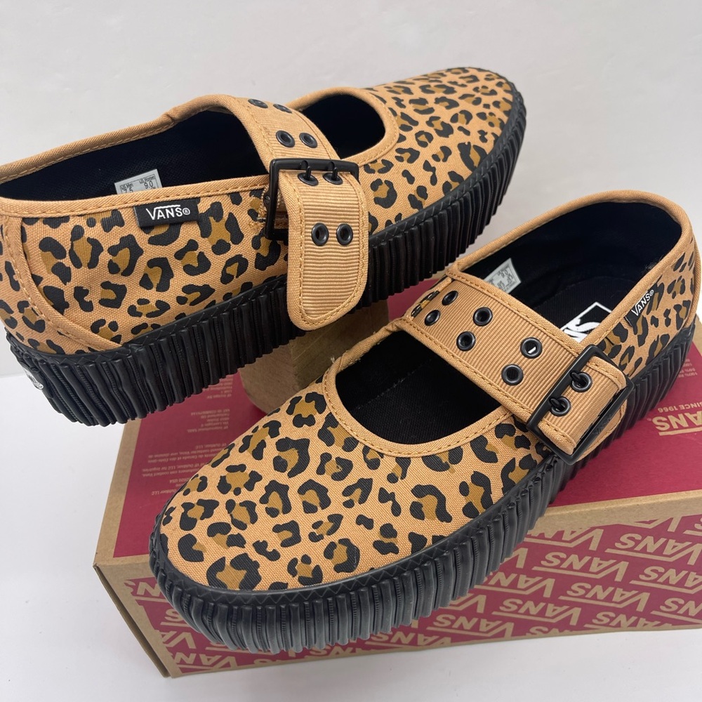 Vans WMNS Mary Jane Creeper
Grunge Core Leopard Platform Sneakers 
VN000D07LPR - Picture 14 of 16